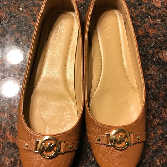 Ballet flats - Picture 1 of 3